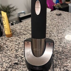 Cuisinart Black and Silver Wine Opener